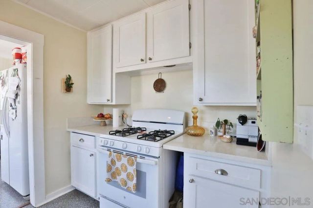 4831-35 Brighton Ave, San Diego, CA 92107