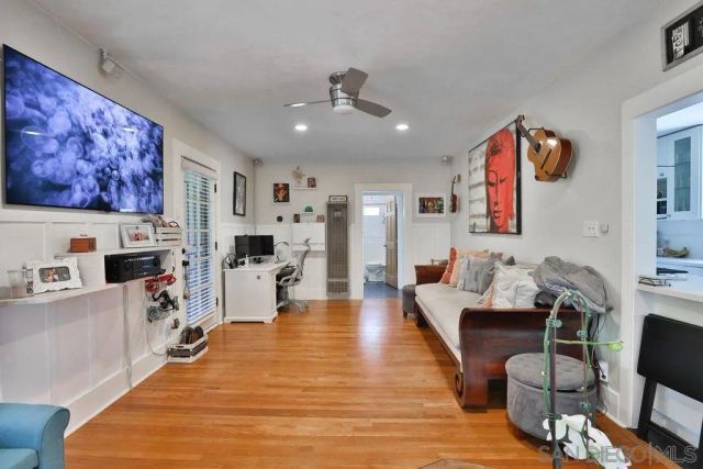 4831-35 Brighton Ave, San Diego, CA 92107