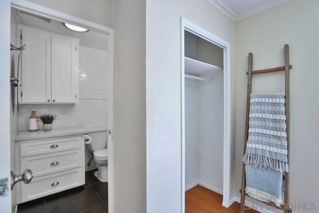 4831-35 Brighton Ave, San Diego, CA 92107