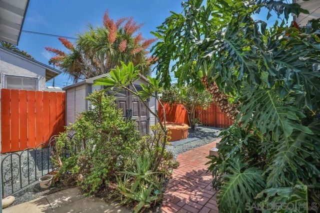 4831-35 Brighton Ave, San Diego, CA 92107