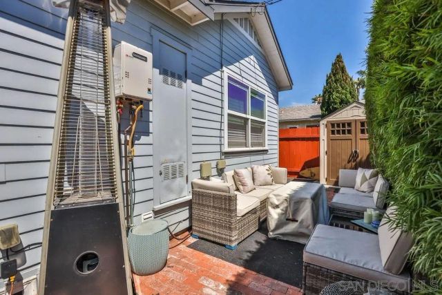 4831-35 Brighton Ave, San Diego, CA 92107