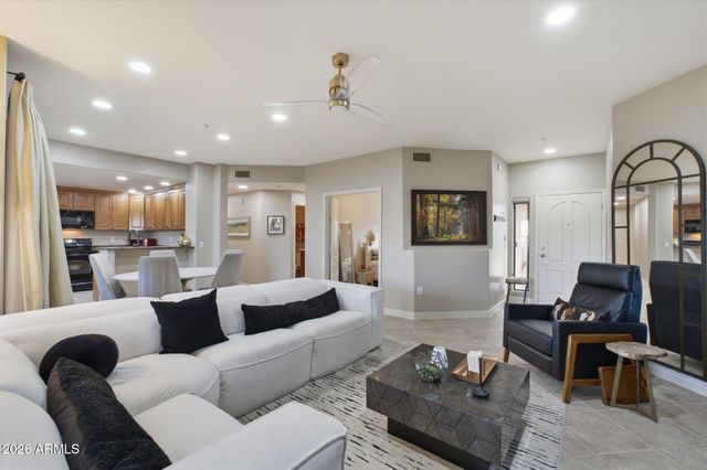 21320 N 56TH Street 1032, Phoenix, AZ 85054