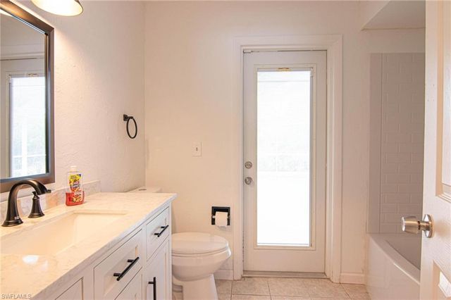 604 SW 20th TER, Cape Coral, FL 33991