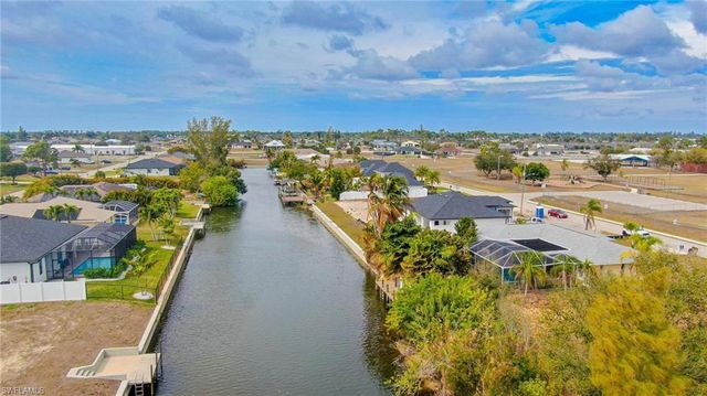 604 SW 20th TER, Cape Coral, FL 33991