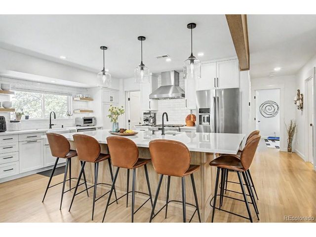 1250 Youngfield St, Golden, CO 80401