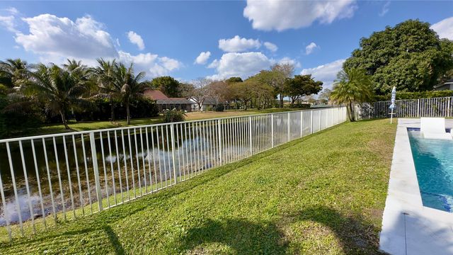 5175 NW 50th Terrace, Coconut Creek, FL 33073