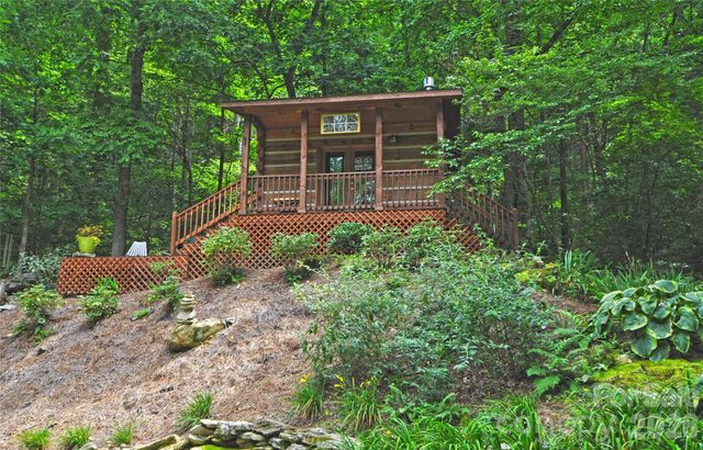 1390 Baltimore Branch Road, Hot Springs, NC 28743