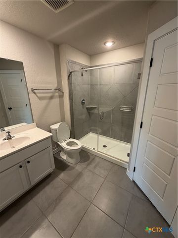 1100 River Wood, Seguin, TX 78155