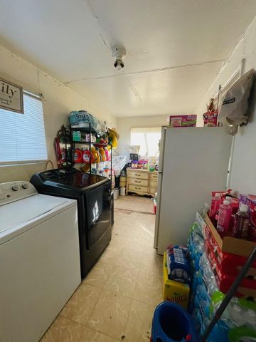 346 N Mirage Avenue, Lindsay, CA 93247