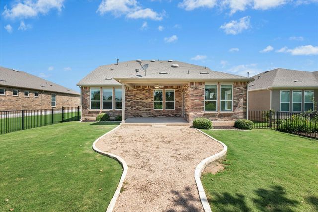300 Hanging Star LN, Georgetown, TX 78633