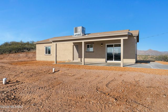 1024 Camarosa Court, Rio Rico, AZ 85648