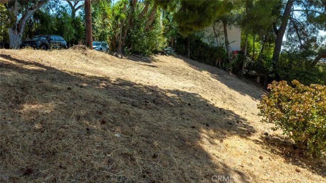 858 Avenue 37, Los Angeles, CA 90065