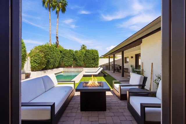 8372 E San Salvador Drive, Scottsdale, AZ 85258