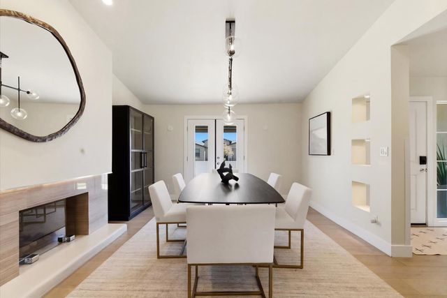 8372 E San Salvador Drive, Scottsdale, AZ 85258