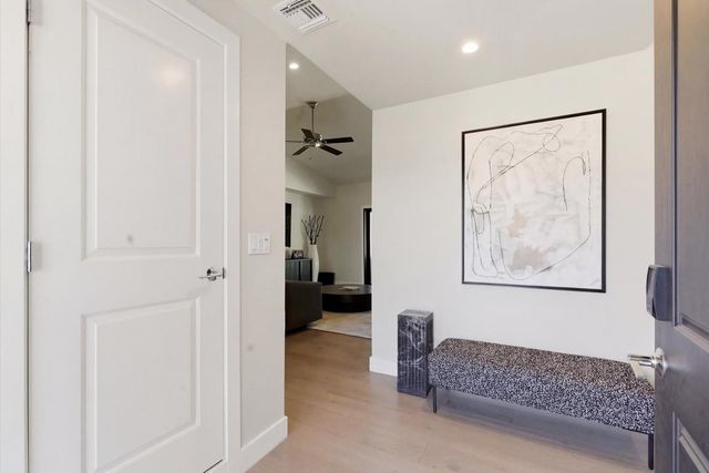 8372 E San Salvador Drive, Scottsdale, AZ 85258