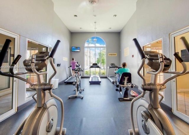 8874 W Flagler St 101, Miami, FL 33174