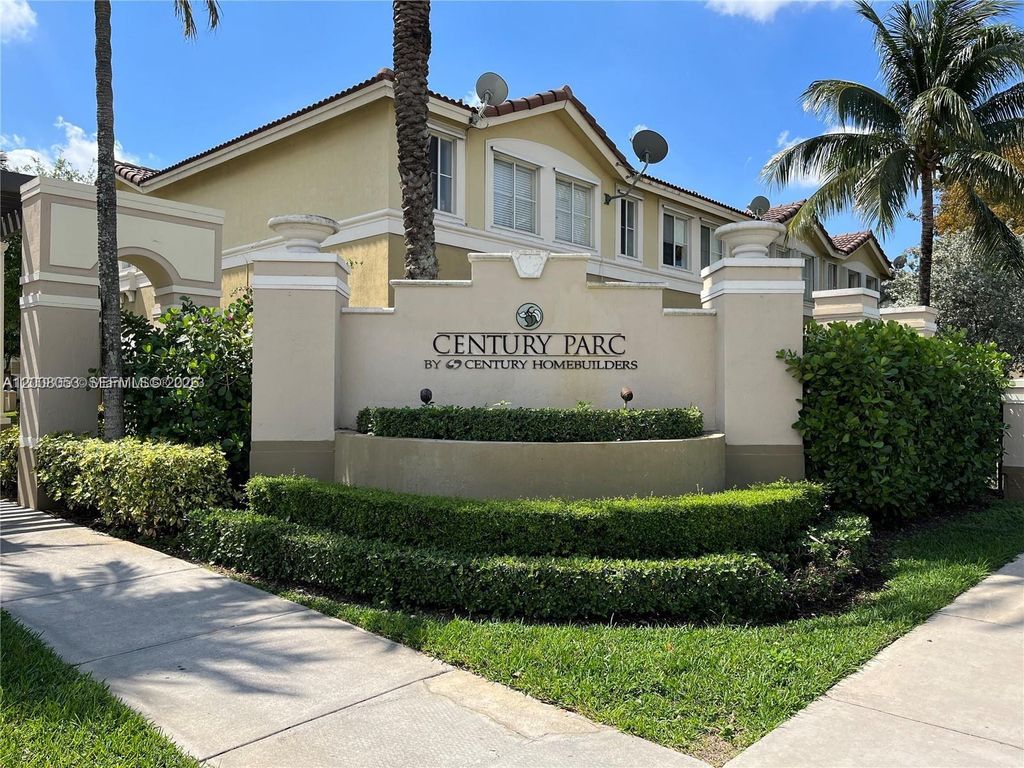 8874 W Flagler St 101, Miami, FL 33174