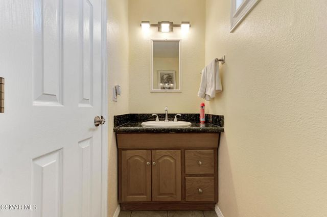 417 W Columbia Road, Thousand Oaks, CA 91360