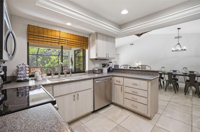 6856 FAIRVIEW STREET, Fort Myers, FL 33966