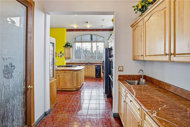 3215 Cliff Sieler Court, Las Vegas, NV 89117