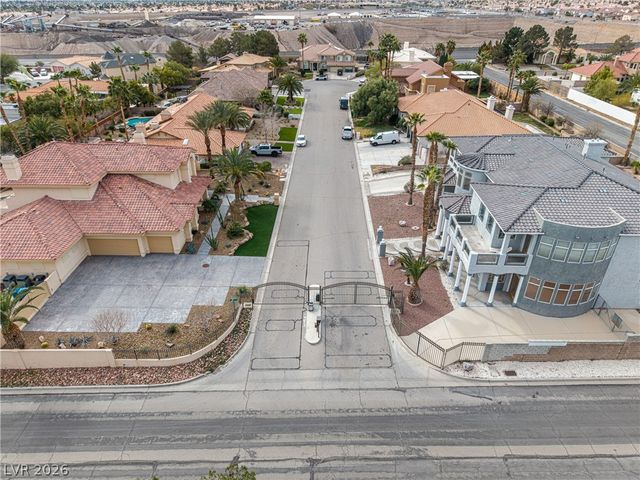 3215 Cliff Sieler Court, Las Vegas, NV 89117