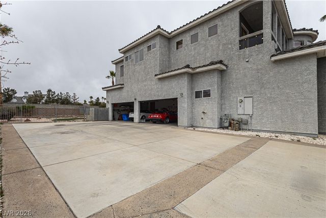 3215 Cliff Sieler Court, Las Vegas, NV 89117