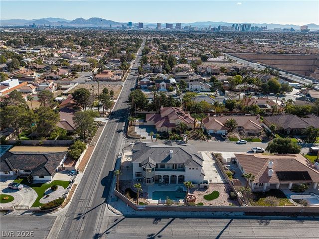 3215 Cliff Sieler Court, Las Vegas, NV 89117