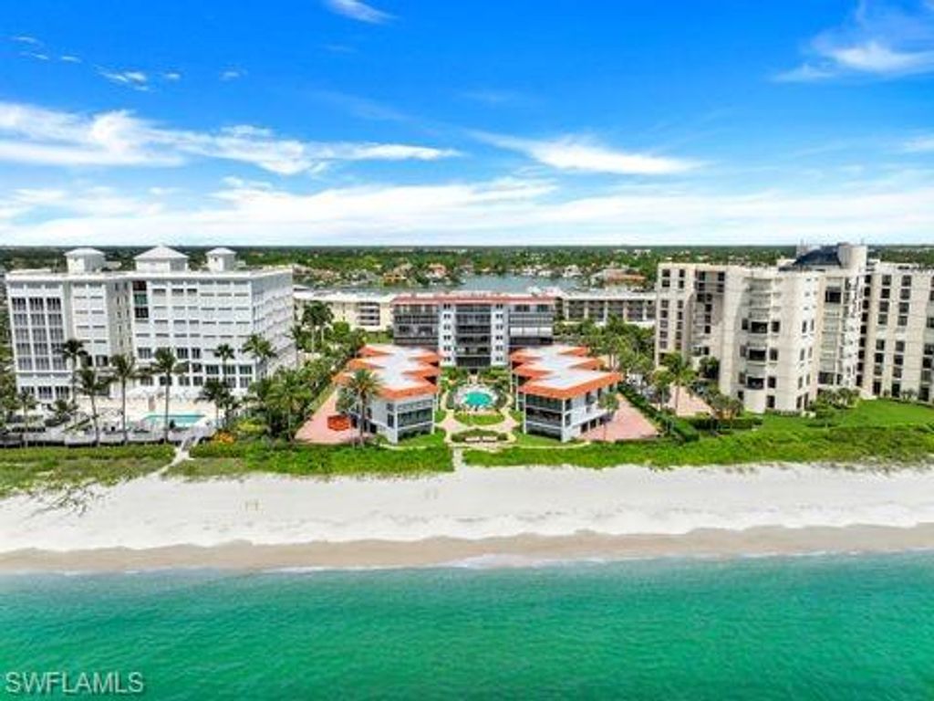 3333 Gulf Shore BLVD N 103, NAPLES, FL 34103 — exterior