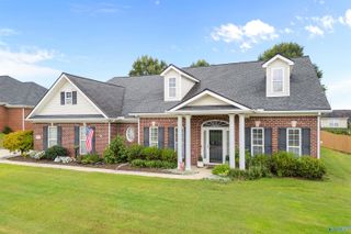 2227 Rosebrooke Drive, Huntsville, AL 35803