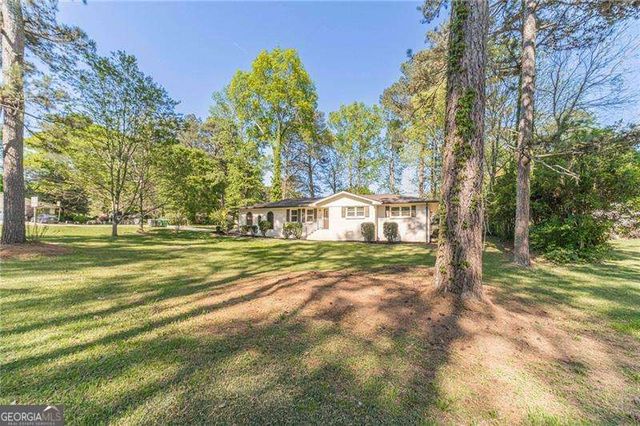 4502 Bryant Drive SW, Lilburn, GA 30047
