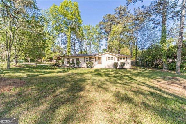 4502 Bryant Drive SW, Lilburn, GA 30047