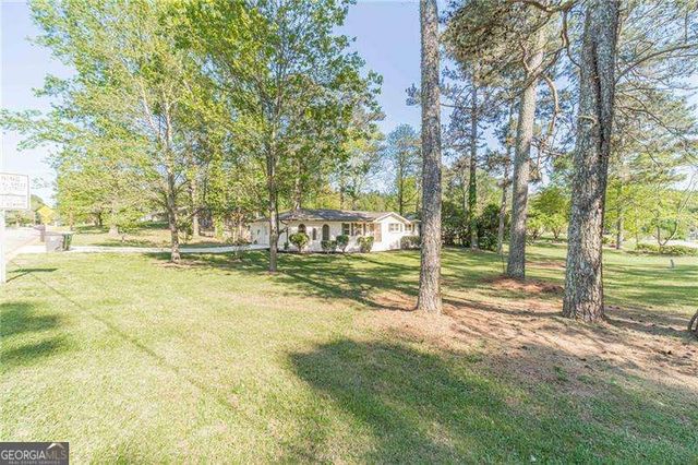 4502 Bryant Drive SW, Lilburn, GA 30047