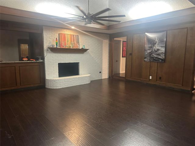 6533 Riviera Drive, North Richland Hills, TX 76180