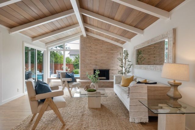 343 Redwood Avenue, Santa Clara, CA 95051