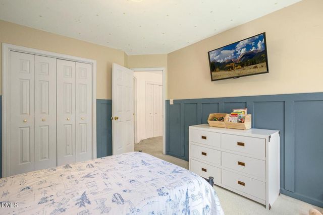 5233 Fairmead Circle, Raleigh, NC 27613