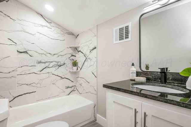 18501 GOLD Road, Amarillo, TX 79124