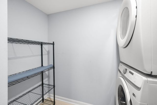 906 Lauren Ct, Nashville, TN 37217