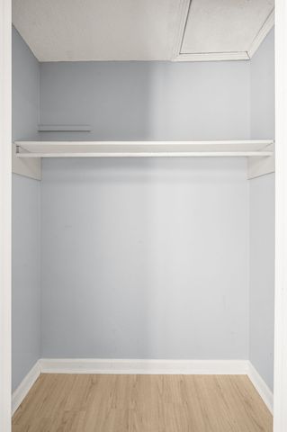 906 Lauren Ct, Nashville, TN 37217