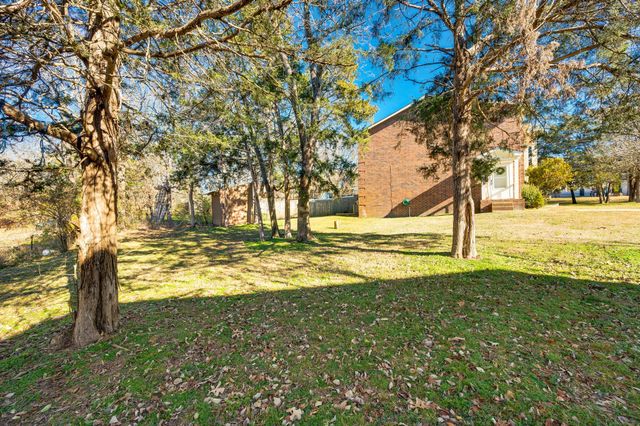 906 Lauren Ct, Nashville, TN 37217