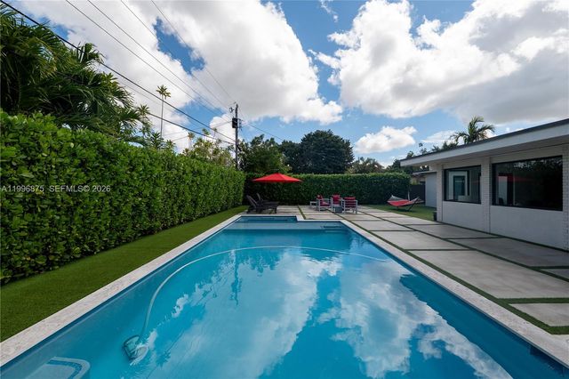 4901 SW 101st Ave, Miami, FL 33165