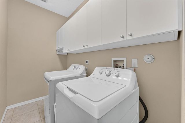 6775 SW 195th Avenue, Fort Lauderdale, FL 33332