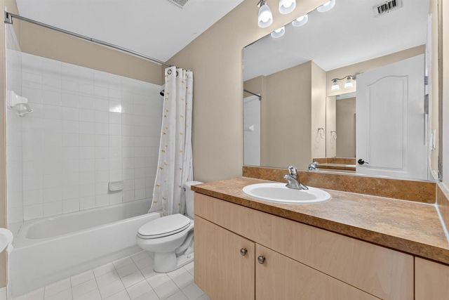 6775 SW 195th Avenue, Fort Lauderdale, FL 33332