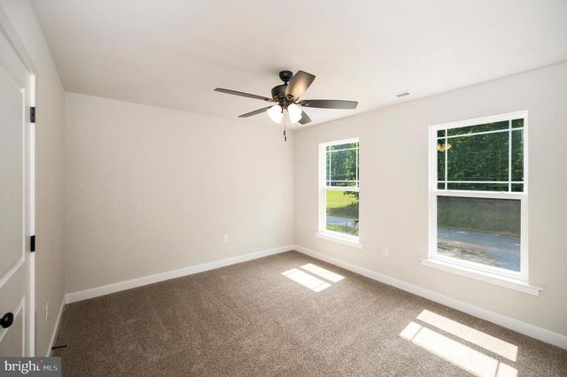 10598 GREENWOOD DR, Spotsylvania, VA 22553