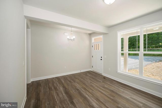 10598 GREENWOOD DR, Spotsylvania, VA 22553