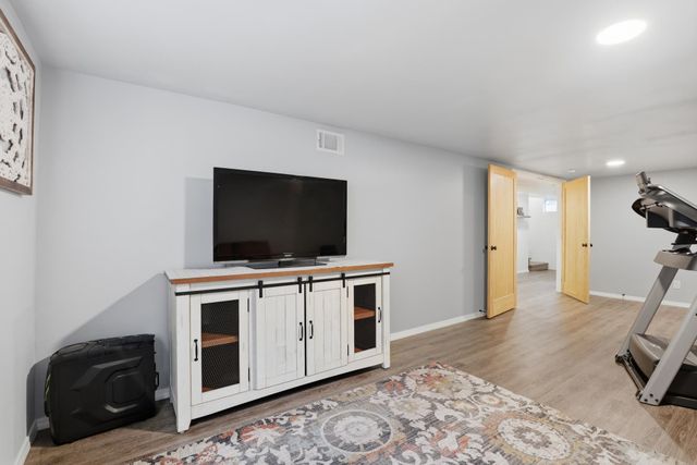 5816 N Lincoln St, Spokane, WA 99205