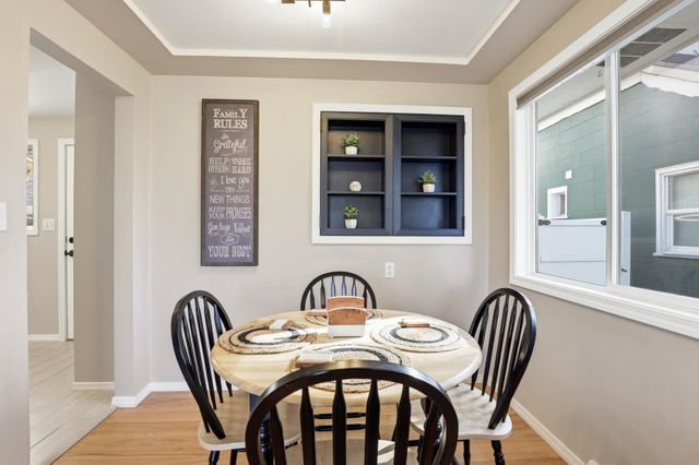 5816 N Lincoln St, Spokane, WA 99205