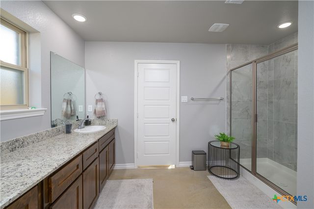 1719 Dryden Avenue, Copperas Cove, TX 76522