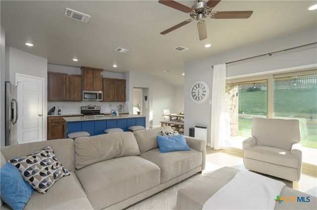 1719 Dryden Avenue, Copperas Cove, TX 76522
