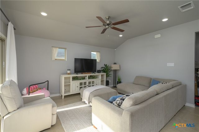 1719 Dryden Avenue, Copperas Cove, TX 76522
