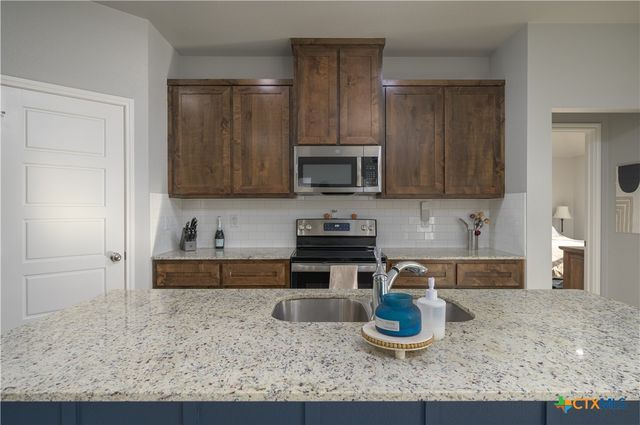 1719 Dryden Avenue, Copperas Cove, TX 76522